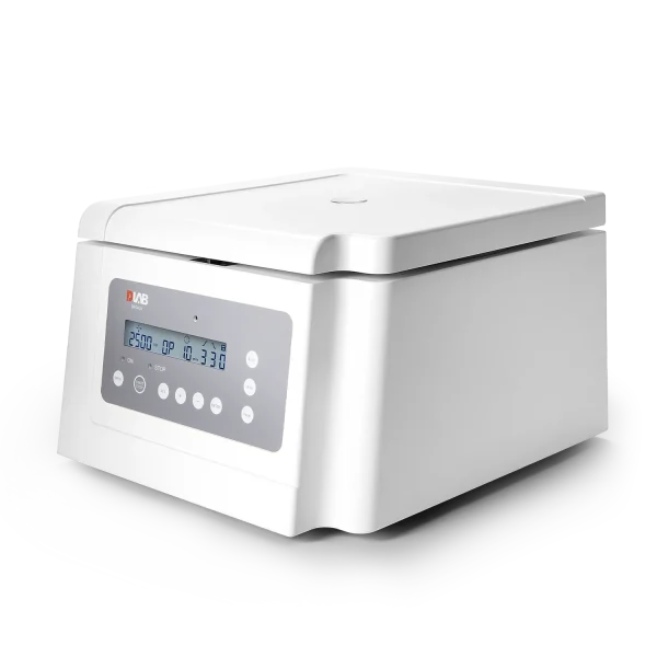 DM0424 Low Speed Centrifuge